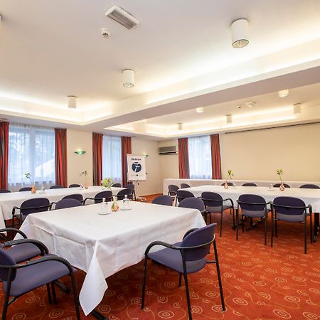 Fletcher Hotel-Restaurant Klein Zwitserland Heelsum Ngoại thất bức ảnh